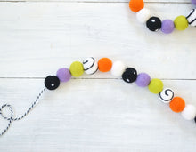 Felt Ball Garland - Halloween Swirl