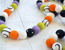 Felt Ball Garland - Halloween Swirl