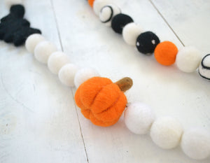 Felt Ball Garland - Halloween Bats, Ghosts and Pumpkins