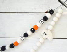 Felt Ball Garland - Halloween Bats, Ghosts and Pumpkins