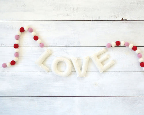 LOVE Felt Holiday Garland