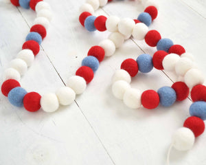 Felt Ball Garland - 2 cm Red, White & Blue